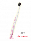 Зубная щётка Dentalpro S22 Black Super Compact с платиновой коллоидной керамикой, с суперкомпактной головкой и ультратонкими щетинками, средней жесткости, корпус белый