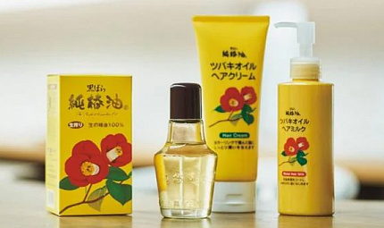 Маска восстанавливающая для повреждённых волос Kurobara Camellia Oil Hair Pack с маслом камелии, 280 г