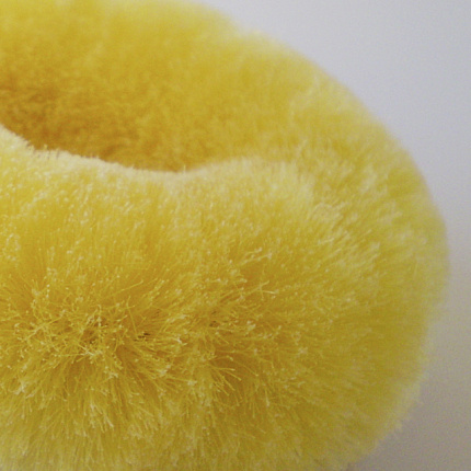 Шелковая щетка для массажа лица Yukimayu Gold Silk Brush